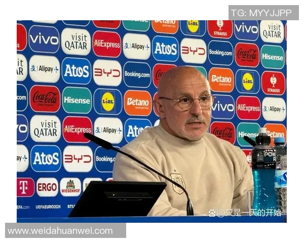 从绿茵巨星到场边统帅足球名宿转型主帅的激情与挑战 从绿茵巨星到场边统帅足球名宿转型主帅的激情与挑战